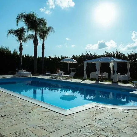 Villa Elia